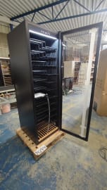 (Outlet) - Frittstående vinskap - WineExpert 192 Fullglass Black Label-view 