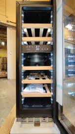 (Outlet) - Innbyggbart vinskap - WineCave 800 30D Stainless