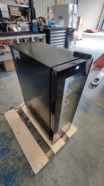 (Outlet) - Fritstående termoelektrisk vinkøleskab - Northern Collection 14 Black