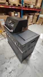 (Outlet) - Pure - Fritstående gasgrill med 4 blus og infrarød sidebrænder - Sort