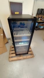 (Outlet) - Fristående vinkyl - WineExpert 126 Fullglass Black 