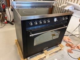 (Outlet) - Komfyr - Dolce Vita 90 cm (1 ovn) (Svart/Krom) Induksjon