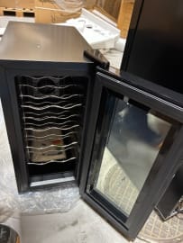 (Outlet) - Fristående vinkyl - Tundra Collection 10 Black