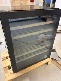 (Outlet) - Vinkøleskab til indbygning - WineCave 700 60D Anthracite Black