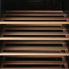 freistehender-weinkuhlschrank-polar-collection-17