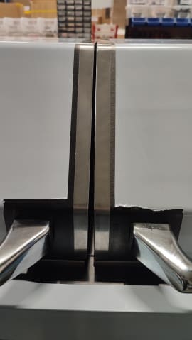 outlet-black-collection-freistehender-gas-und-holzkohlegrill