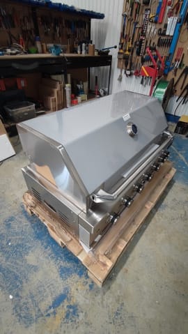 outlet-built-in-gasgrill-til-indbygning-med-6-blus