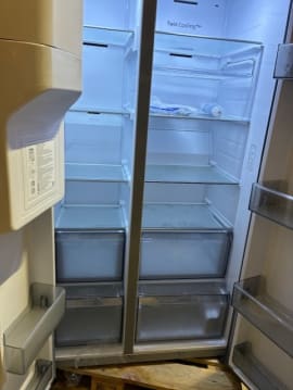 outlet-dolce-vita-kylskap-svart-brons-90-cm