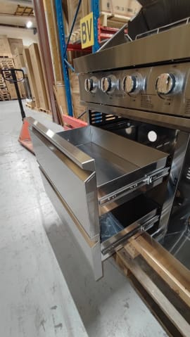 outlet-pure-fristaende-gasolgrill-med-4-brannare-och-infrarod-sidobrannare-rostfri