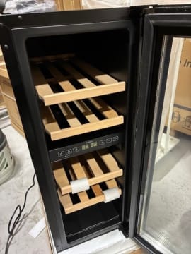 outlet-inbyggbar-vinkyl-arctic-collection-30d-fullglass-black