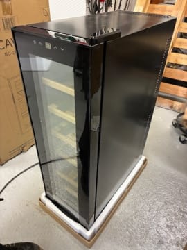 outlet-fritstaende-termoelektrisk-vinkoleskab-northern-collection-14-black