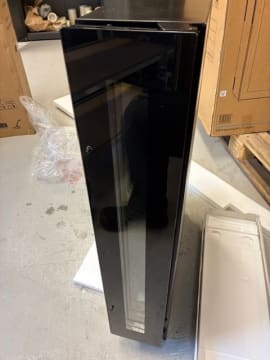 outlet-inbyggbar-vinkyl-arctic-collection-15s-fullglass-black