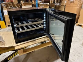 outlet-integrerbart-vinskap-winekeeper-exclusive-23s-push-pull