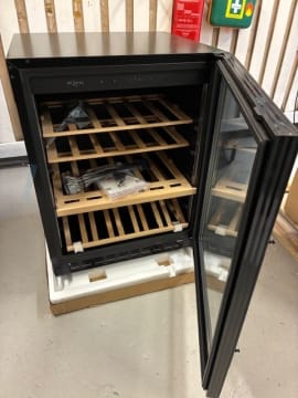 outlet-innbyggbart-vinskap-winecave-700-60s-anthracite-black