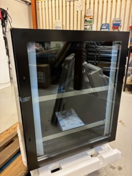 outlet-innbyggbart-olskap-beerserver-60-anthracite-black