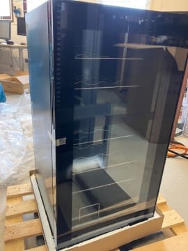 outlet-fritstaende-vinkoleskab-northern-collection-28-black