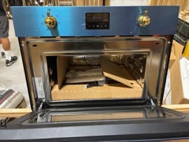 outlet-lofra-dolce-vita-kombiovn-ovn-mikrobolge-rustfri-messing