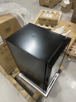 outlet-frittstaende-vinskap-northern-collection-18-black