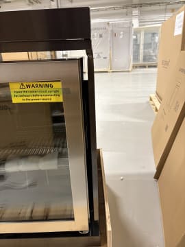 outlet-black-collection-modul-med-kjoleskap-og-oppbevaringsskap