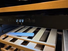 outlet-freistehender-weinkuhlschrank-polar-collection-52