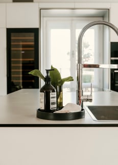 Integroitava viinikaappi - WineKeeper 70D Anthracite Black 