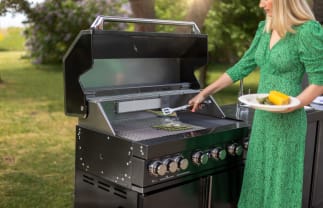 Black Collection - Vrijstaande gasbarbecue met 6 branders en infraroodwarmte