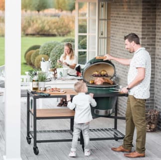 Kamado grill / Keramisk grill med arbejdsbænk og opbevaringshylder - Large