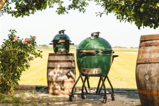 Kamado grill / Keramisk grill med underrede och sidohyllor - Komplettpaket XL