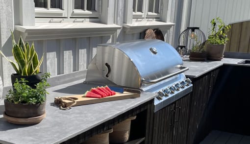 Integrierbarer Grill