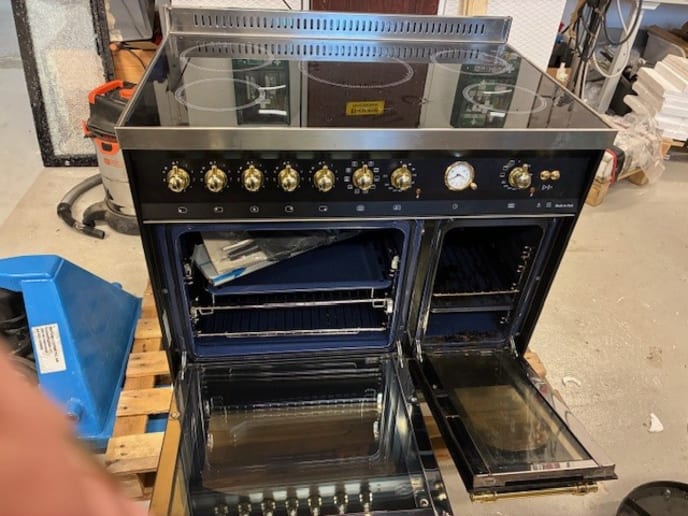 outlet-dolce-vita-induksjonkomfyr-90-cm-2-ovner-svart-messing