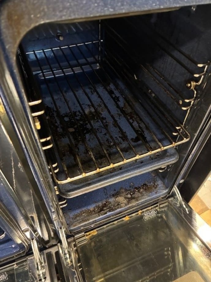 outlet-dolce-vita-induktionkomfur-90-cm-2-ovne-sort-messing