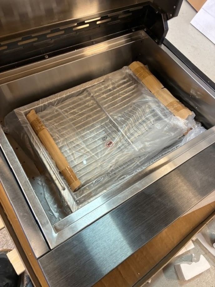 outlet-nordic-line-integreret-kulgrill-sort