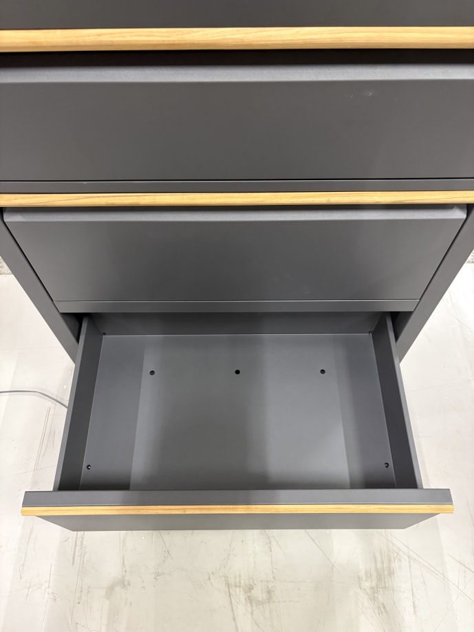 outlet-designer-series-fristaende-ladmodul