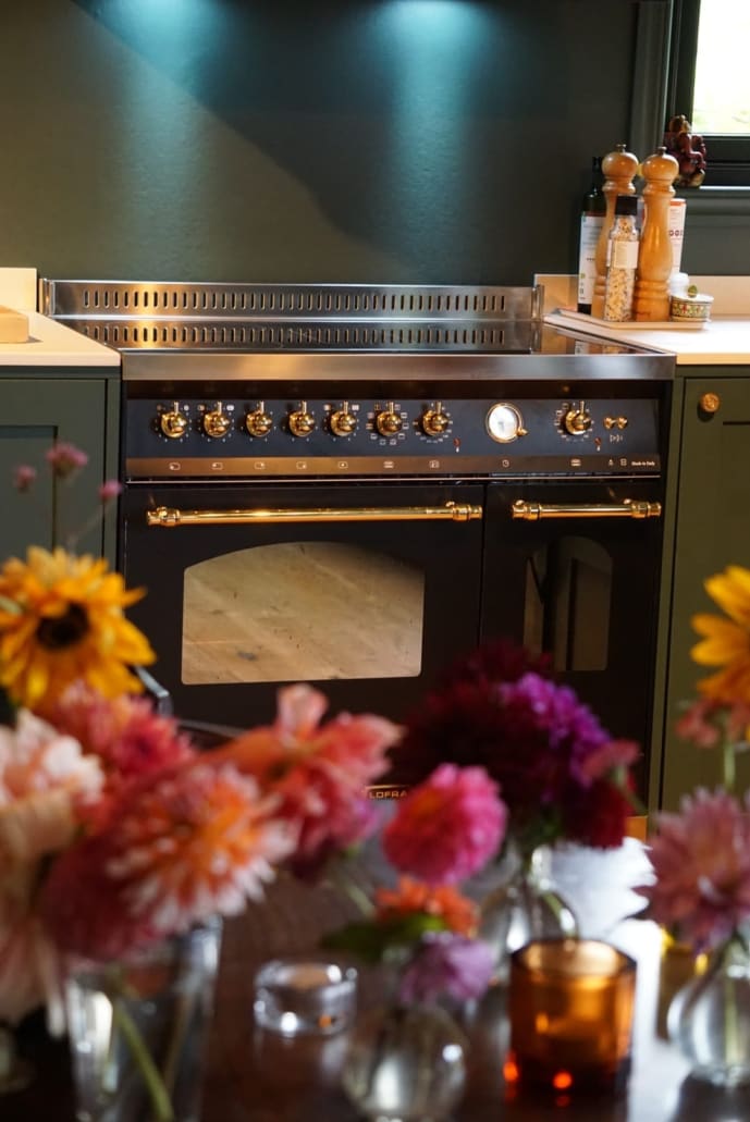 dolce-vita-keramisk-komfyr-90-cm-2-ovner-svart-messing