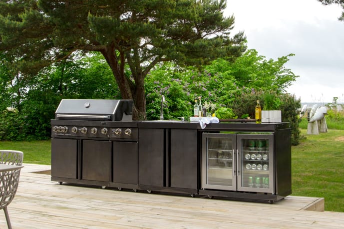 black-collection-free-standing-outdoor-kitchen-wisconsin