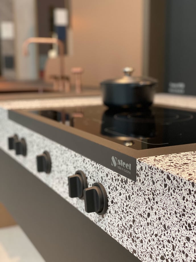 induktionsplade-enfasi-design40-90-cm-all-black