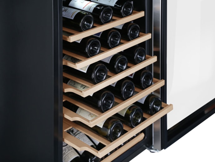 freistehender-weinkuhlschrank-polar-collection-49