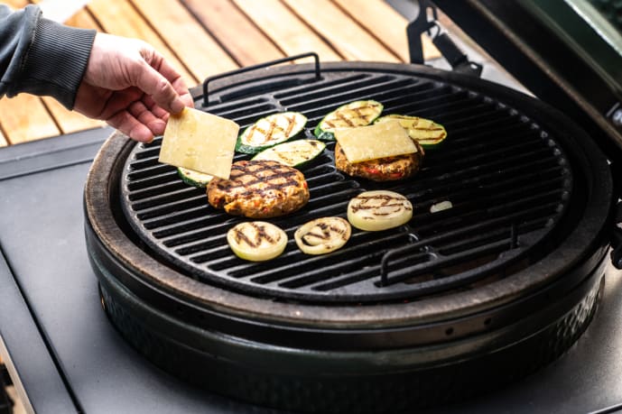 gjutjarnsgaller-till-kamado-grill-large