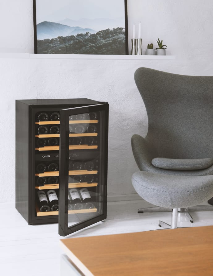 freistehender-weinkuhlschrank-polar-collection-51