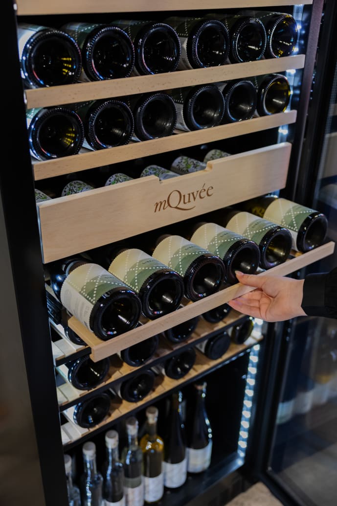 vinlagringsskap-velvet-220-glass