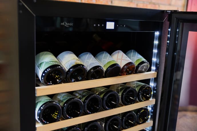 hylle-display-velvet-220