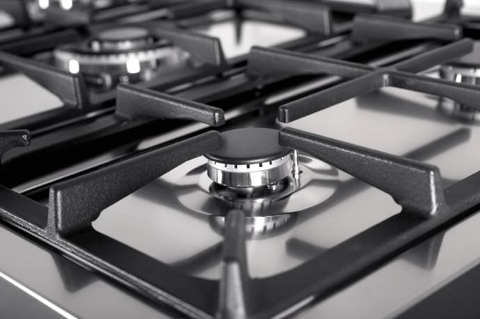 cuore-90-cm-2-backofen-schwarz-geburstetes-messing-gasherd