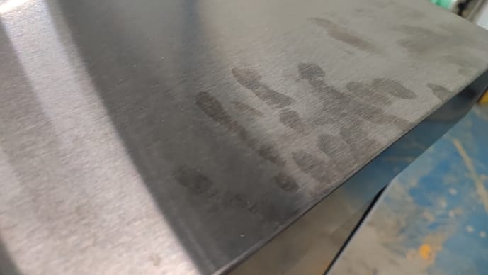 outlet-black-collection-opbevaringsskab