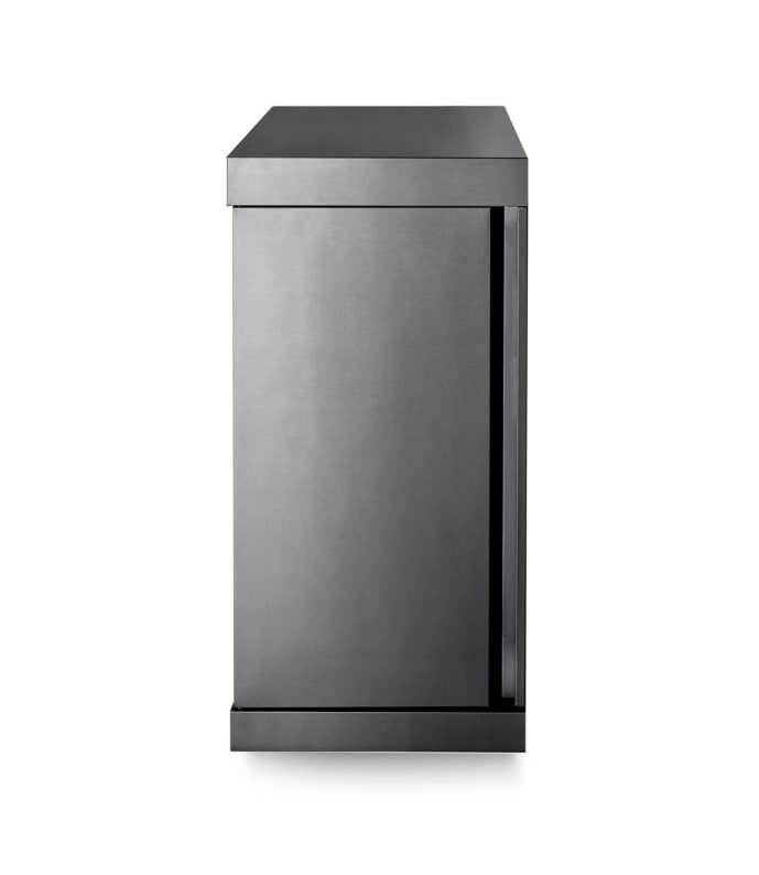 outlet-black-collection-opbevaringsskab