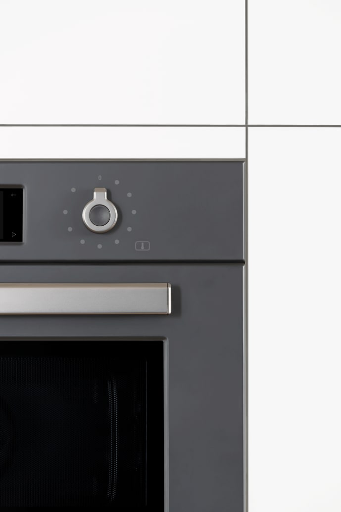 professional-inbyggnadsugn-med-pyrolys-60-cm-carbonio