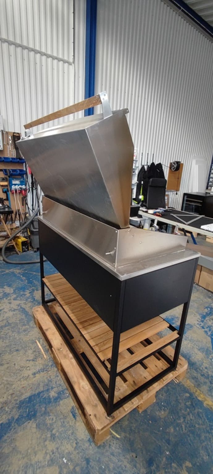 outlet-freistehender-gasgrill