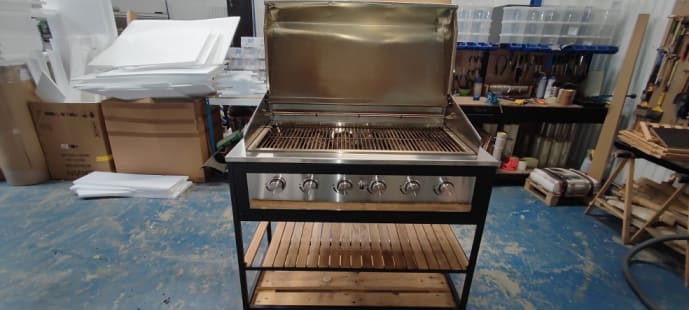 outlet-freistehender-gasgrill