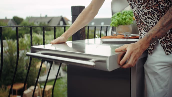 stainless-collection-vrijstaande-gasbarbecue-met-6-branders-en-infrarood-powersear-zone