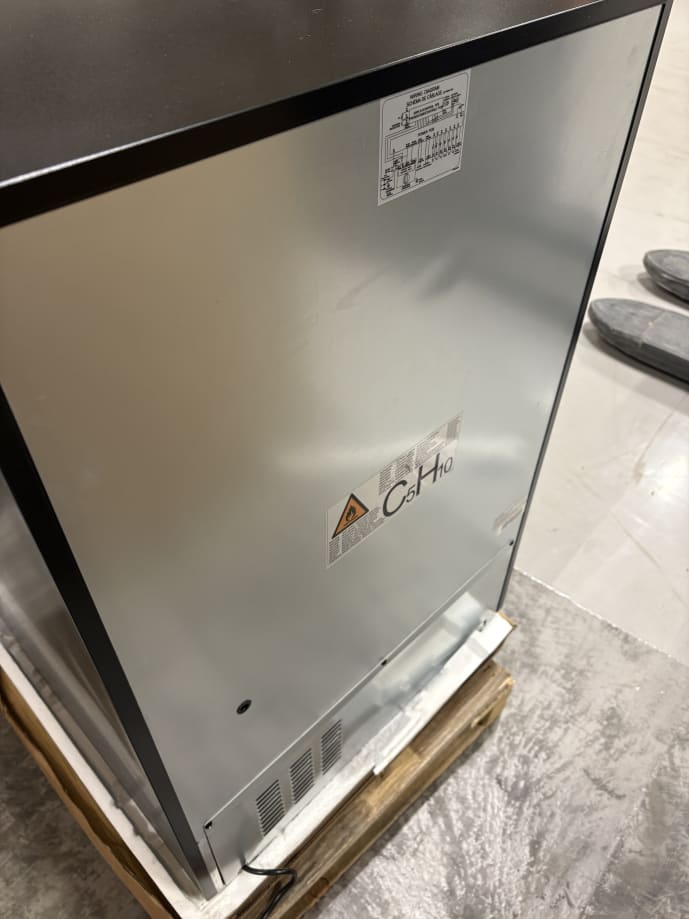 outlet-unterbau-weinkuhlschrank-winecave-800-60d-fullglass-black