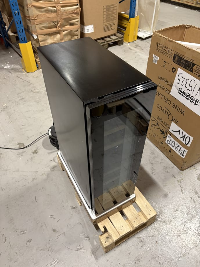 outlet-vinkoleskab-til-indbygning-winecave-800-30d-fullglass-black